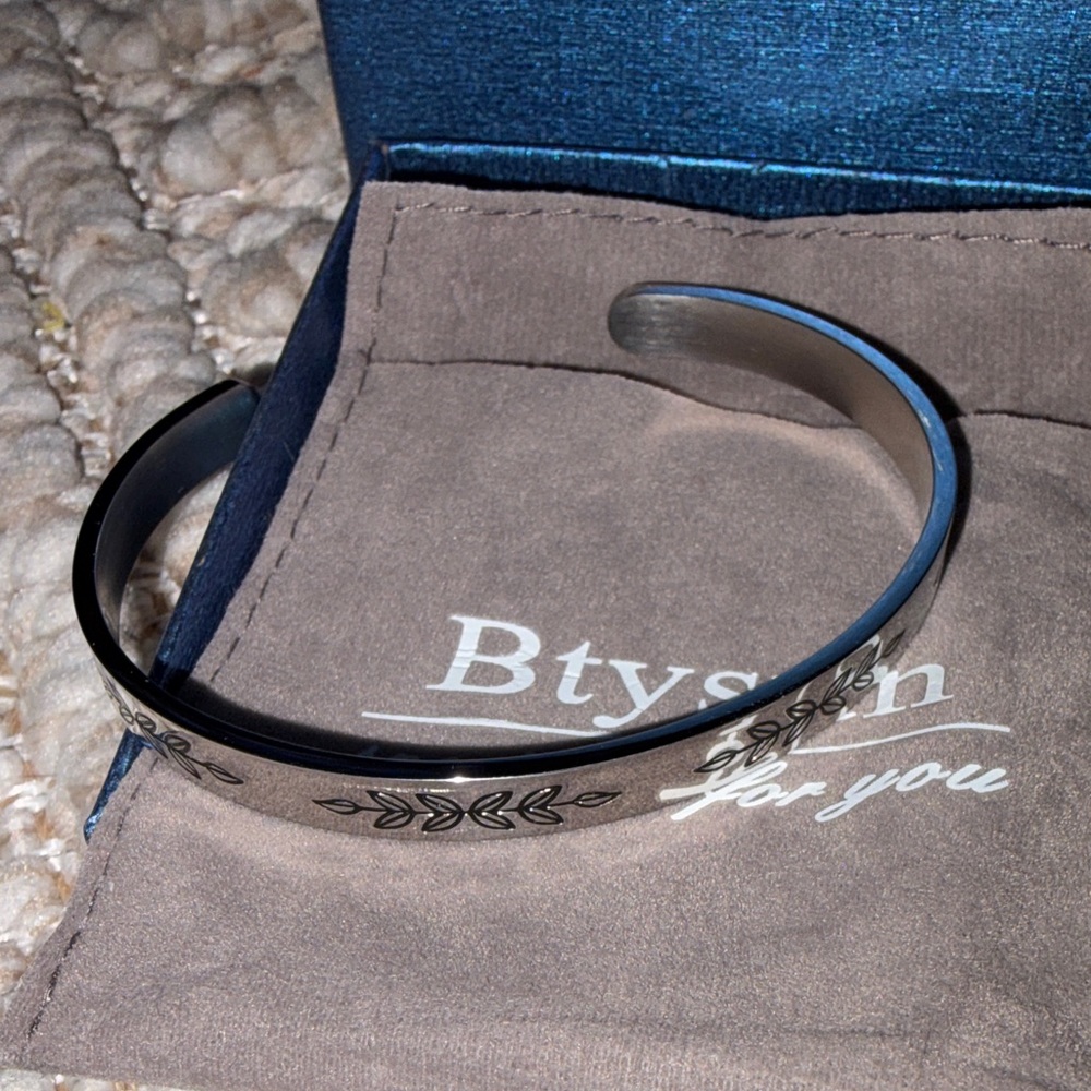 Black Leaf-Engraved Open Cuff Bracelet